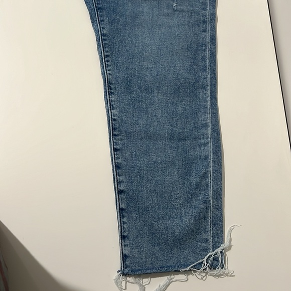 The Loft, cropped stretch denim - Picture 4 of 5